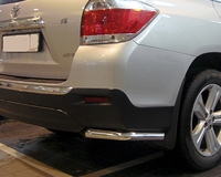 Оригинальная защита заднего бампера Toyota Highlander 2010 - 2014 Полированная нержавеющая сталь, "Уголки" одинарные 60мм.  NMH0958