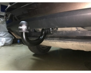 VW Toareg. Замена фаркопа ARAGON после аварии.