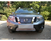 Сетка в бампер для автомобиля Ниссан Terrano chrome верх. ZR.NIS.TER.14.top.c