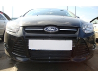 Сетка в бампер для автомобиля Форд Focus III black. ZR.F.F3.12.b