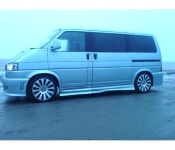 VW T4 Установка направляющих для штор, пошив штор. Установка потолочного монитора, установка CD-чейнджера ALPINE и выхода для  IPOD, установка стационарного телефона NOKIA, установка инвертора.