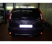 NISSAN X-TRAIL 2012г. Выполнены работы: установлена защитная сетка радиатора в бампер, боковые пороги CAN OTOMOTIV (ALLIYANS), защита из композитных материалов CARBON, замок АКПП Mul-T-Lock 1168, автосигнализация  Pandora 3210 