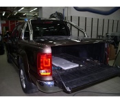 VW Amarok установка TCAMAROK3P–7W EGR крышка кузова под оригинальную дугу, цвет Mendoza Brown