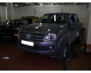Volkswagen Amarok цвет М4М4 установка кунга Carryboy 560 N Кунг / крыша кузова пикапа серая/М4М4, вставки под борт Proform, VWAM.47.1020 Пороги алюминиевые Can Otomotiv (Alyans)  