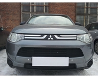 Сетка в бампер на автомобиль Mitsubishi Outlander III 2012-14 (2 шт) black. ZR.MIT.OUIII.12.b
