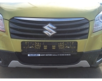 Сетка в бампер на автомобиль Suzuki SX4 NEW 2013- black. ZR.SUZ.SX4.13.b