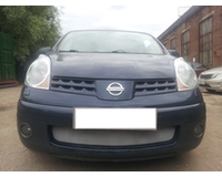 Решетка на радиатор для автомобиля Nissan Ноут 2005-2008 chrome. ZR.NIS.NOT.05-08.c