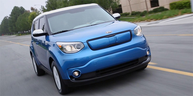Kia-Soul-EV_capzap_ru_620.JPG