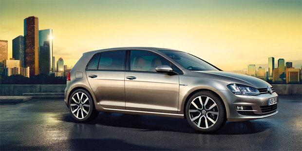 volkswagen-golf_www_capzap_ru.jpg