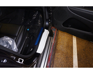 Пороги Can Otomotiv для  Jeep Grand Cherokee с 2011г.в. Более 10 моделей порогов.